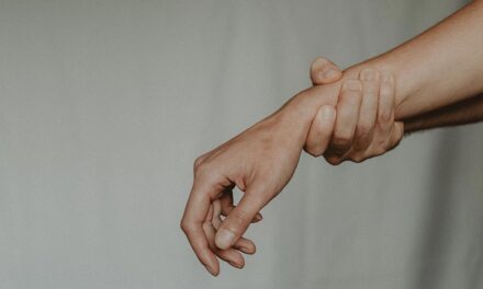 STT-Arthrose: Eine Erkrankung des Handgelenks