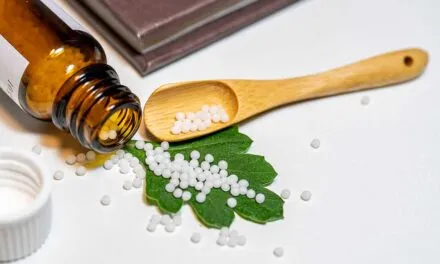 Homöopathie bei Kniearthrose – Hilft es wirklich?