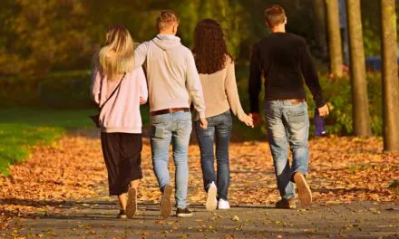 Arthrose in jungen Jahren: Ursachen, Symptome und Behandlung
